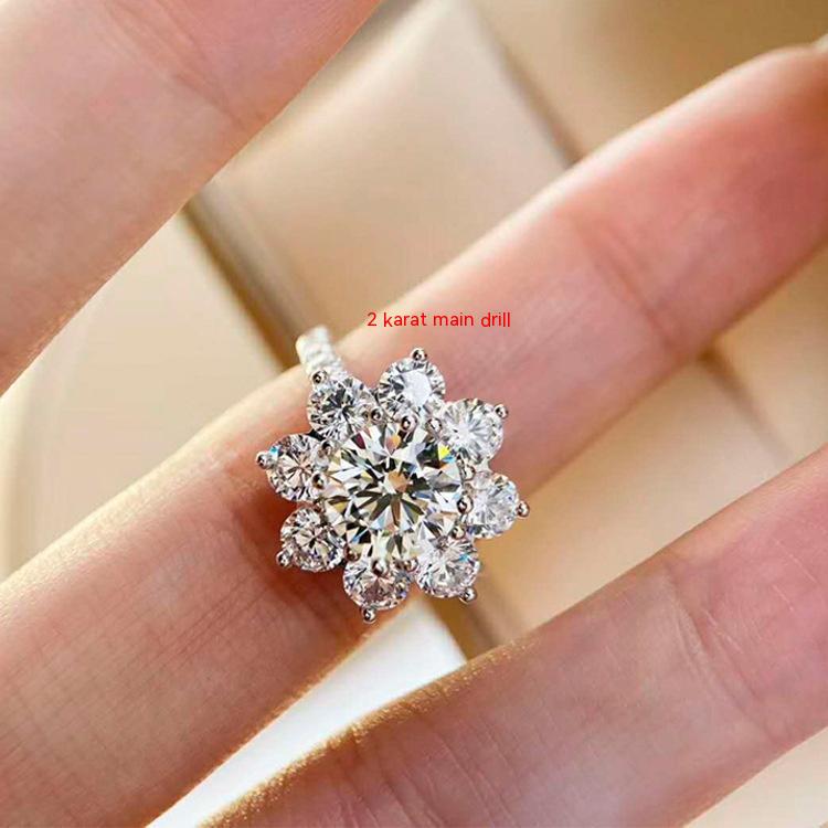 Eterna Lumière Ring - 2-Carat