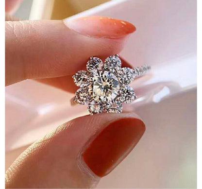 Eterna Lumière Ring - 2-Carat