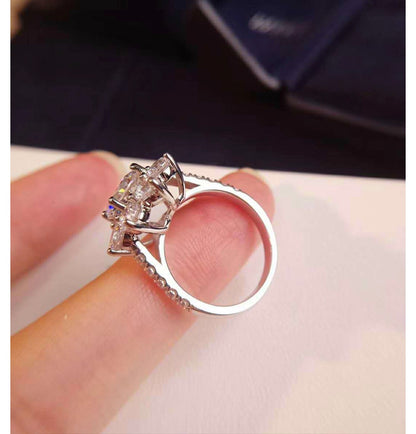 Eterna Lumière Ring - 2-Carat